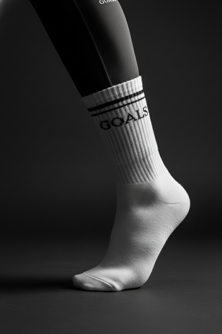 Performance Ribbed Crew Socks